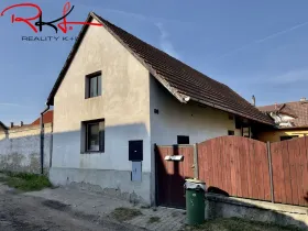 Prodej rodinného domu, Pečky - Velké Chvalovice, 65 m2