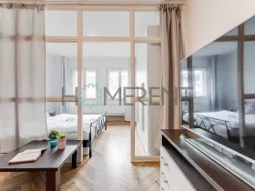 Pronájem bytu 1+1, Praha - Smíchov, Plzeňská, 45 m2