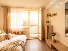 Prodej bytu 2+1, Jince, 59 m2