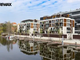 Pronájem bytu 3+kk, Praha - Libeň, Voctářova, 82 m2