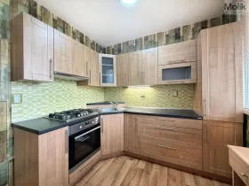 Pronájem bytu 2+1, Osek, Hrdlovská, 52 m2