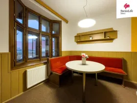 Pronájem bytu 3+1, Pardubice, Štefánikova, 99 m2