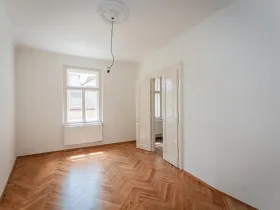Pronájem bytu 2+kk, Praha - Nové Město, Lípová, 34 m2