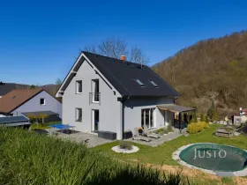 Prodej rodinného domu, Velké Březno, Pod Vartou, 148 m2