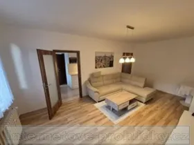 Pronájem bytu 2+1, Ústí nad Labem, Šrámkova, 60 m2