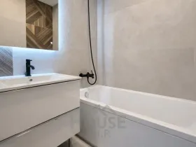 Prodej bytu 3+1, Praha - Hlubočepy, Lohniského, 68 m2