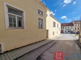 Pronájem obchodního prostoru, Znojmo, Divišovo náměstí, 120 m2