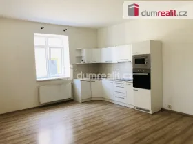 Pronájem bytu 2+kk, Frenštát pod Radhoštěm, nám. Míru, 66 m2