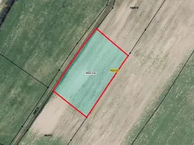 Prodej pole, Mělník, 3015 m2