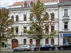 Pronájem kanceláře, Praha - Břevnov, Bělohorská, 1054 m2