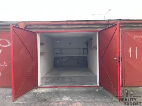 Pronájem garáže, Pardubice, Na Staré poště, 18 m2