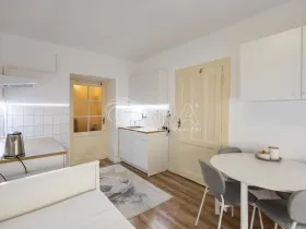 Pronájem bytu 1+1, Praha - Záběhlice, Záběhlická, 37 m2