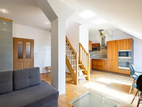 Pronájem bytu 3+kk, Praha - Holešovice, Osadní, 76 m2