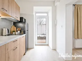 Pronájem bytu 1+1, Brno, Bubeníčkova, 25 m2