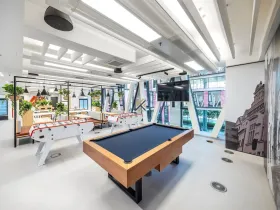 Pronájem kanceláře, Praha - Karlín, Karolinská, 2679 m2