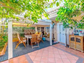 Prodej rodinného domu, Alicante, Španělsko, 111 m2