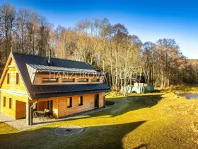 Pronájem chalupy, Horní Planá - Pernek, 156 m2