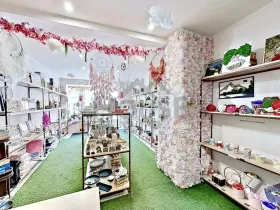 Pronájem obchodního prostoru, Praha - Kobylisy, Klapkova, 40 m2