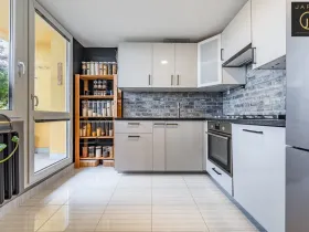 Prodej bytu 3+1, Kladno, Italská, 54 m2