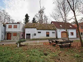 Prodej vinného sklepa, Chvalovice, 106 m2