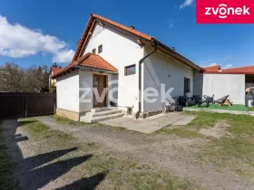 Prodej rodinného domu, Vizovice, 200 m2