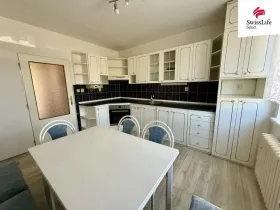 Prodej bytu 3+1, Mariánské Lázně, třída Vítězství, 92 m2