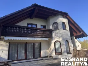 Prodej rodinného domu, Seifhennersdorf, Německo, 215 m2