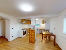 Pronájem rodinného domu, Babice nad Svitavou, 140 m2