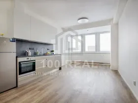 Pronájem bytu 3+kk, Hradec Králové, Průmyslová, 62 m2