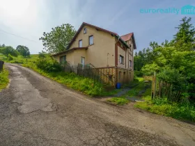 Prodej rodinného domu, Kraslice, Čs. armády, 180 m2