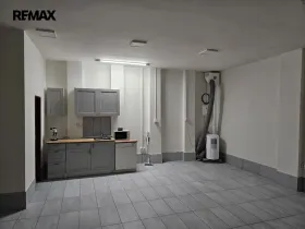 Pronájem obchodního prostoru, Praha - Žižkov, Vlkova, 50 m2