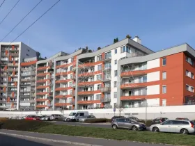 Pronájem bytu 2+kk, Praha - Hloubětín, Nademlejnská, 44 m2