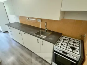 Pronájem bytu 3+1, Praha - Hlubočepy, Prosluněná, 74 m2