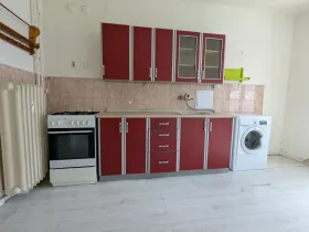 Pronájem bytu 1+1, Most, tř. Budovatelů, 39 m2