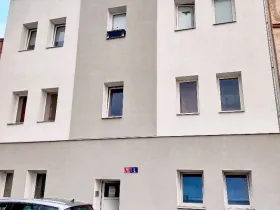 Pronájem bytu 1+kk, Ústí nad Labem - Krásné Březno, 1. máje, 24 m2