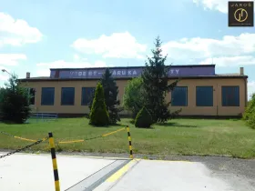 Pronájem výrobních prostor, Vroutek, 895 m2