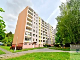 Pronájem bytu 1+kk, Ústí nad Labem - Krásné Březno, Žežická, 32 m2