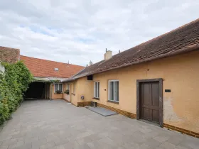 Prodej rodinného domu, Jaroměřice nad Rokytnou, Březinova, 210 m2