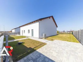 Prodej rodinného domu, Žabčice, Pomezní, 142 m2