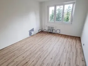 Prodej bytu 2+1, Praha, Sněženková, 52 m2
