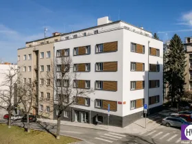 Prodej bytu 1+kk, Praha, Pod Drinopolem, 37 m2