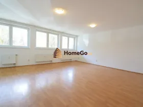 Pronájem bytu 1+kk, Praha - Troja, K Haltýři, 59 m2