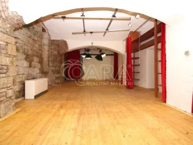 Pronájem komerční nemovitosti, Praha - Smíchov, Lidická, 107 m2