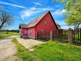 Prodej rodinného domu, Hora Svatého Šebestiána, 295 m2