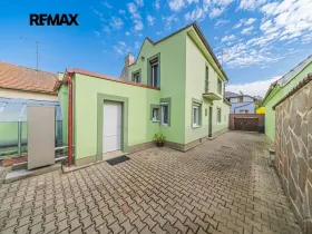 Prodej rodinného domu, Kladno, Doberská, 161 m2
