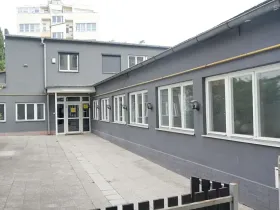 Pronájem kanceláře, Praha - Holešovice, Dobrovského, 362 m2