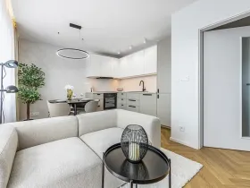 Prodej bytu 4+kk, Praha - Záběhlice, Hrusická, 80 m2