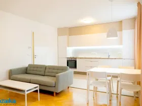 Pronájem bytu 2+kk, Lanškroun - Lanškroun-Vnitřní Město, nám. J. M. Marků, 62 m2