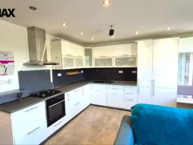 Prodej bytu 3+kk, Praha - Háje, Cyprichova, 75 m2