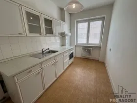 Pronájem bytu 2+1, Hodonín, Vrchlického, 67 m2